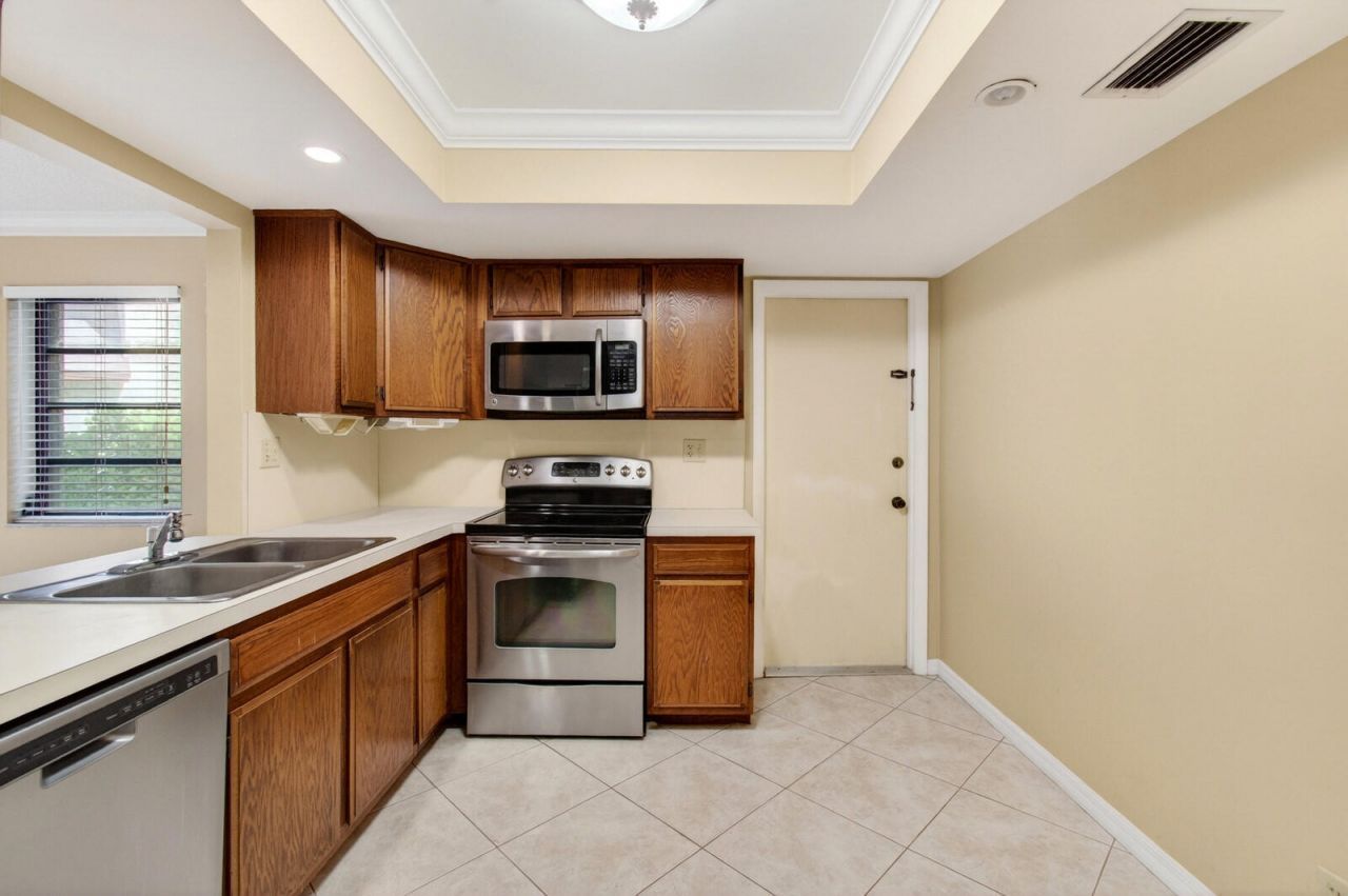 3951 NE 19th Road, Unit 1701, Pompano Beach, FL 33064 Photo