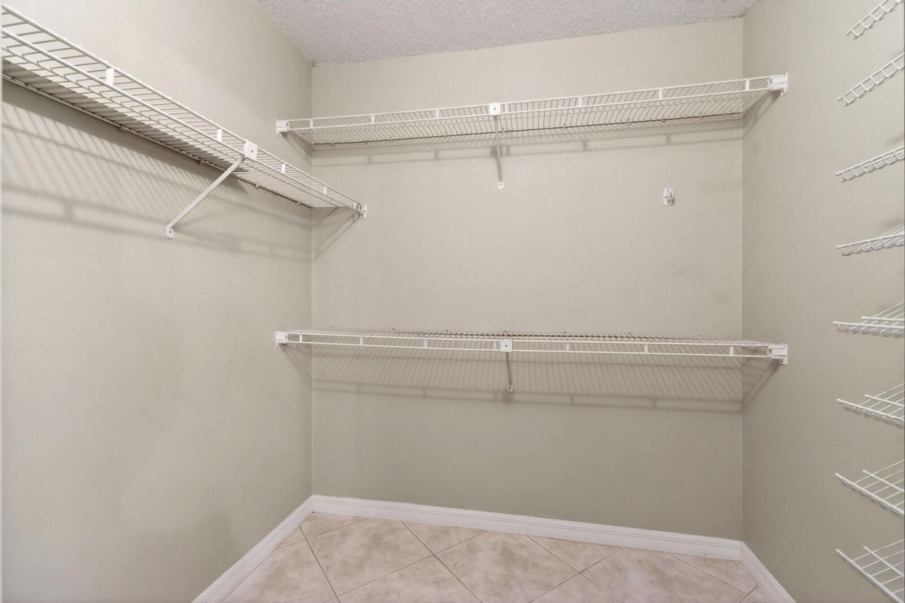 3951 NE 19th Road, Unit 1701, Pompano Beach, FL 33064 Photo