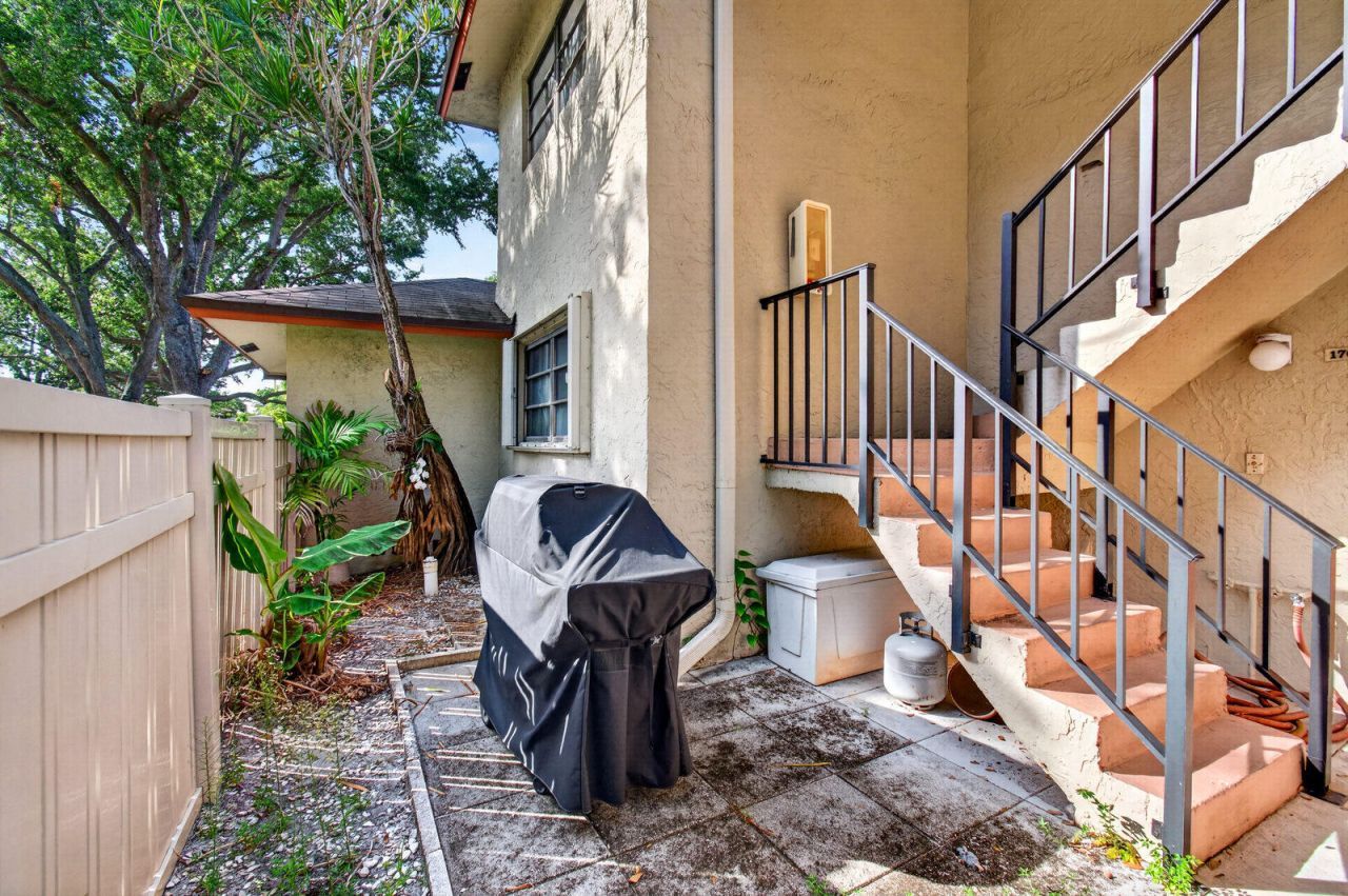 3951 NE 19th Road, Unit 1701, Pompano Beach, FL 33064 Photo