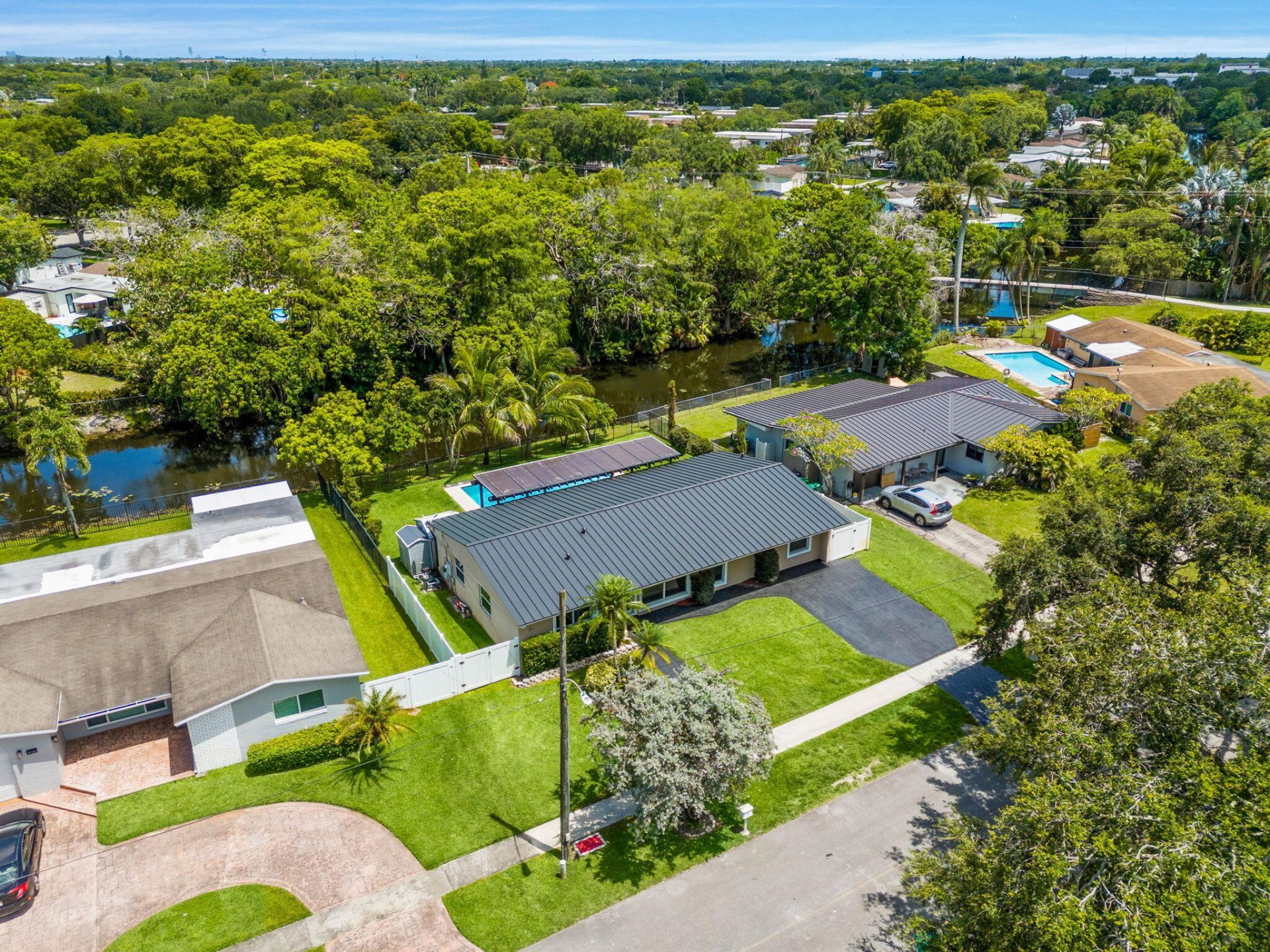9200 SW 51st Place, Cooper City, FL 33328 Photo