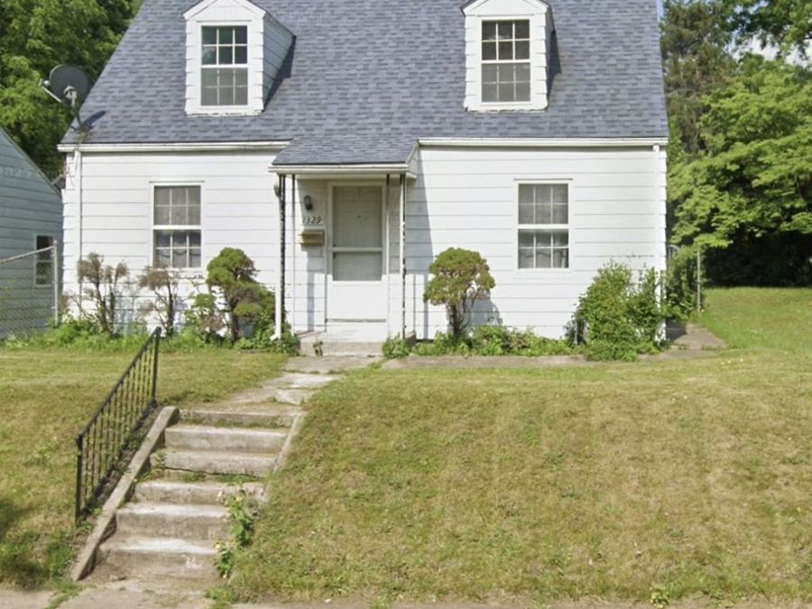 Property Image 1