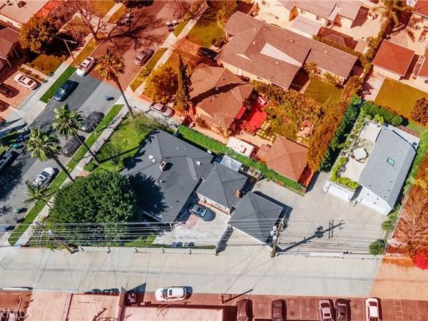 124 N Naomi, Burbank, CA 91505