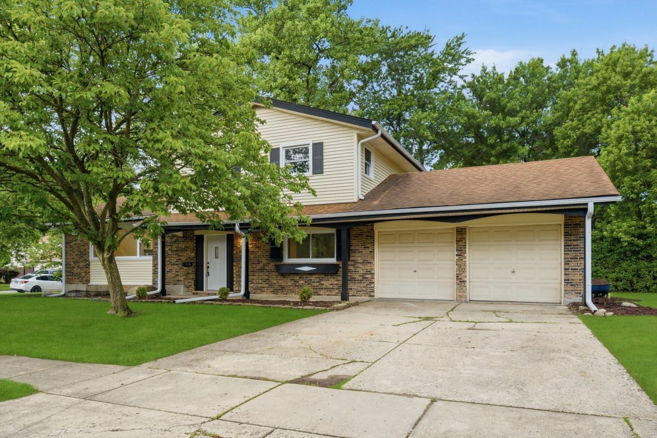 17636 Baker Avenue, Country Club Hills, IL 60478 Main Photo