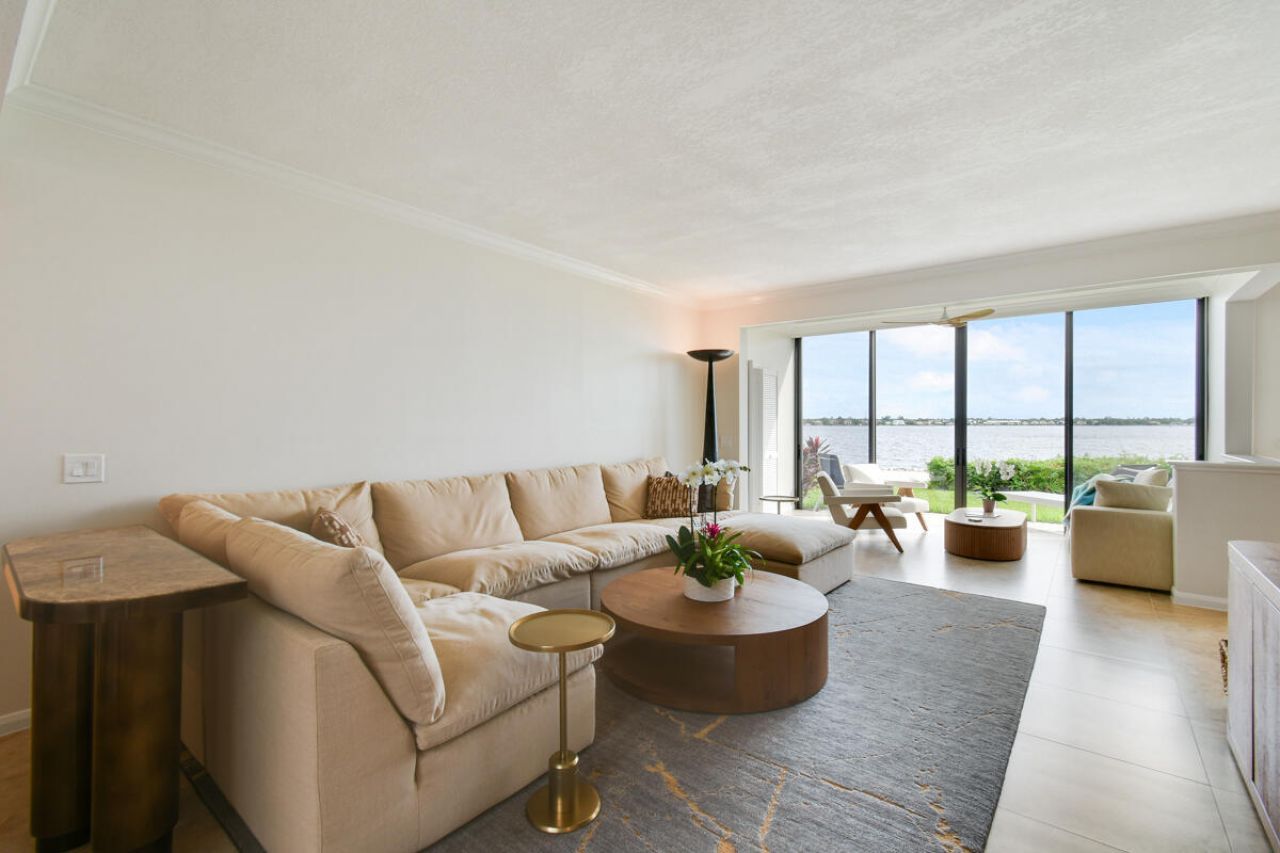 2570 NW Seagrass Drive, Unit 3a, Palm City, FL 34990 Photo