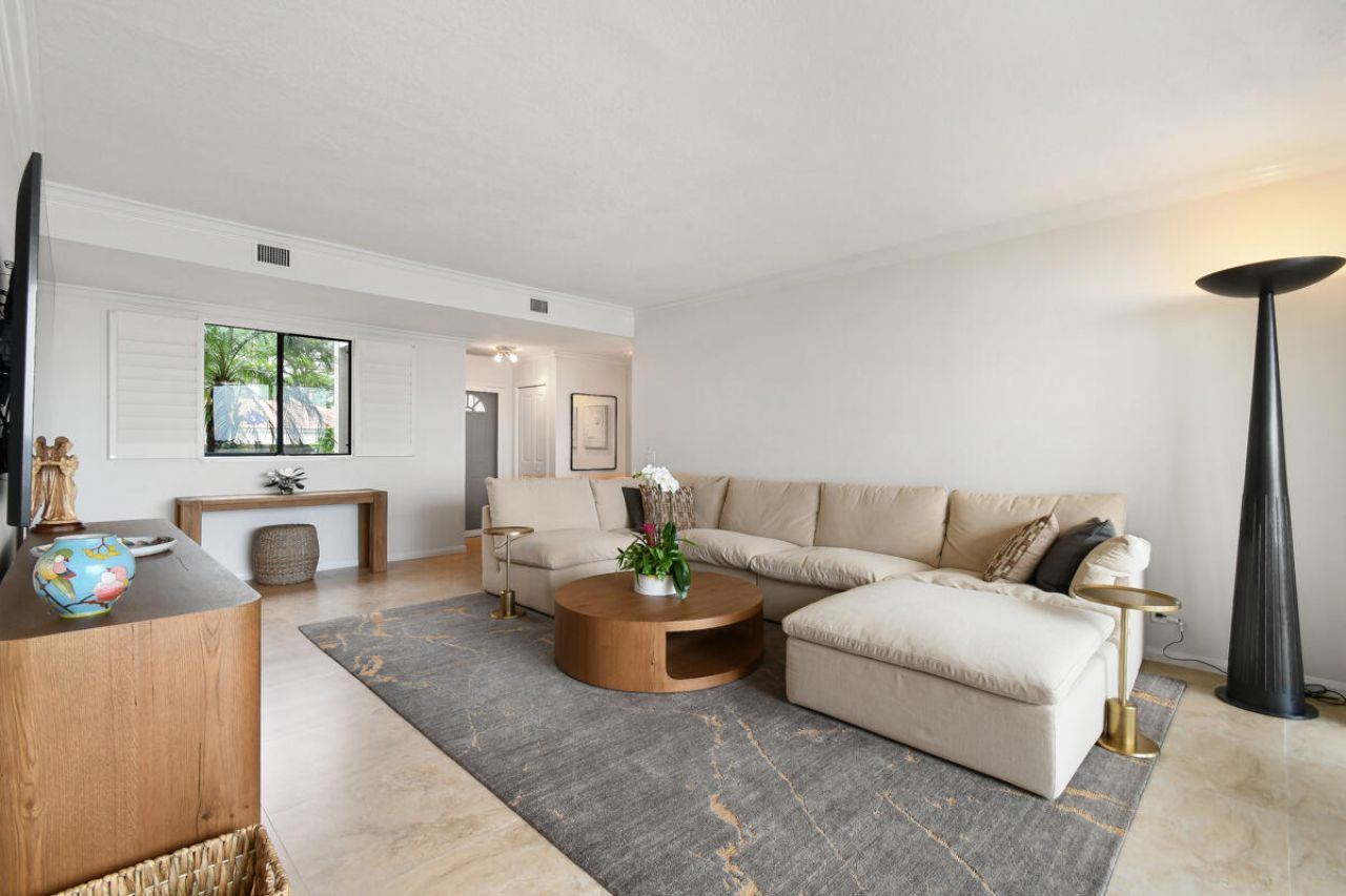 2570 NW Seagrass Drive, Unit 3a, Palm City, FL 34990 Photo