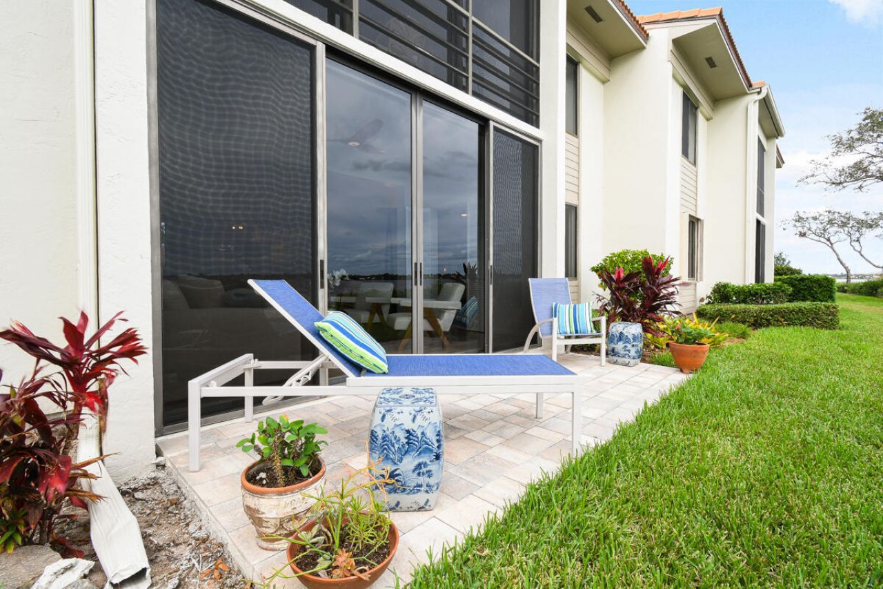 2570 NW Seagrass Drive, Unit 3a, Palm City, FL 34990 Photo