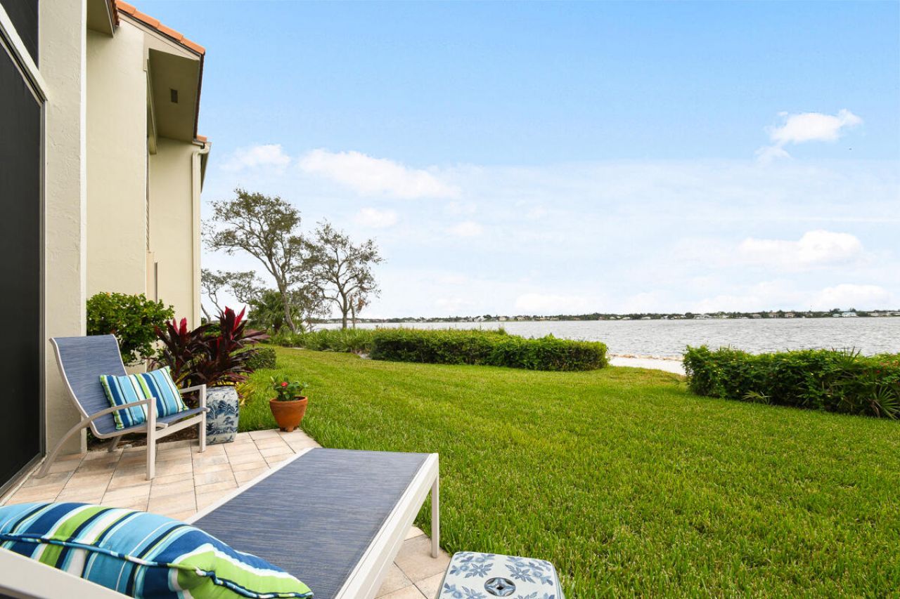 2570 NW Seagrass Drive, Unit 3a, Palm City, FL 34990 Photo