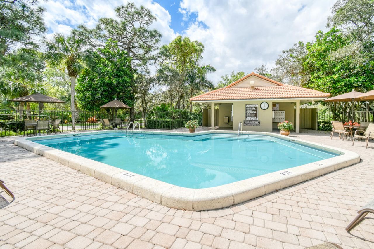 2570 NW Seagrass Drive, Unit 3a, Palm City, FL 34990 Photo