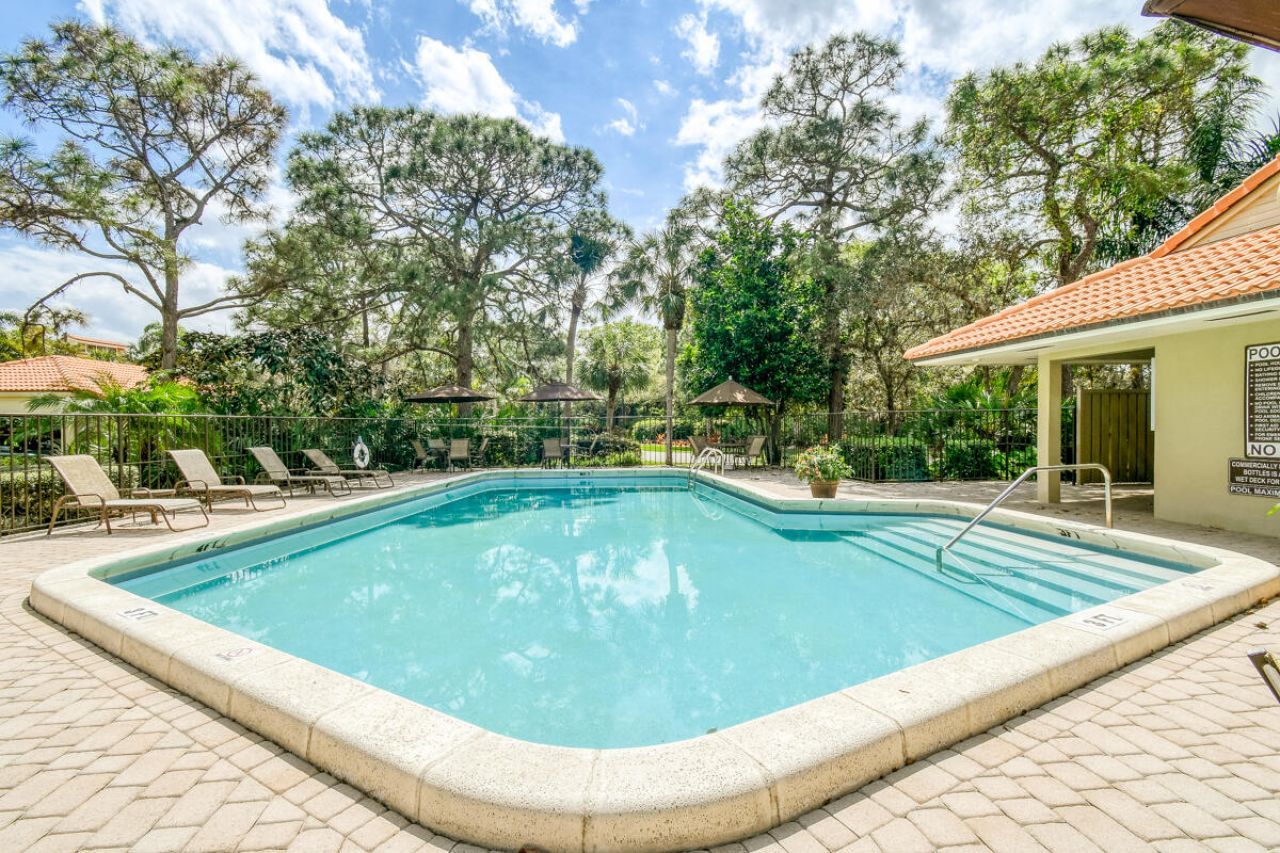 2570 NW Seagrass Drive, Unit 3a, Palm City, FL 34990 Photo