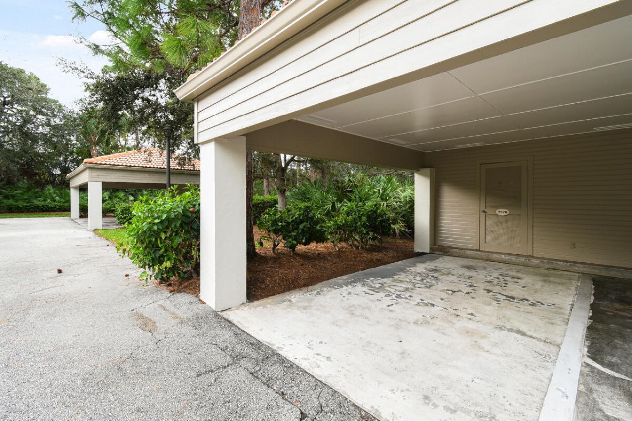 2570 NW Seagrass Drive, Unit 3a, Palm City, FL 34990 Photo