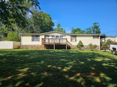 103 Plantation Drive, Lynchburg, VA 24501