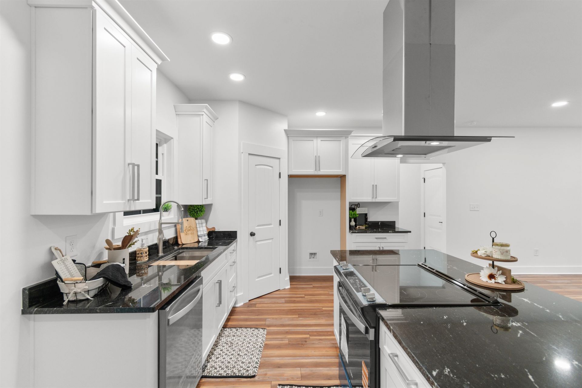 4394 Old Tram Rd.  Photo 10