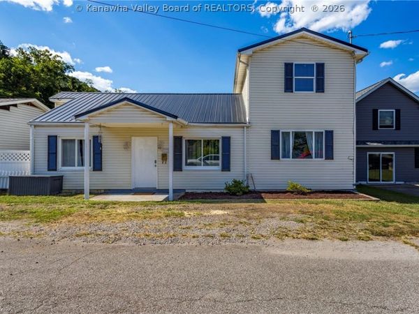 127 134TH Street, Chesapeake, WV 25315