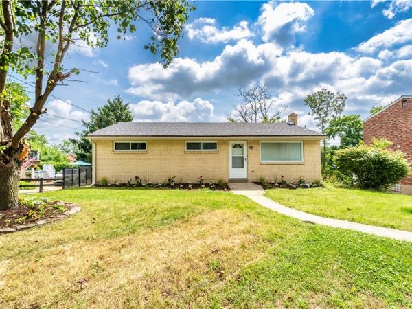 2823 Wohleber St , Pittsburgh, PA 15212