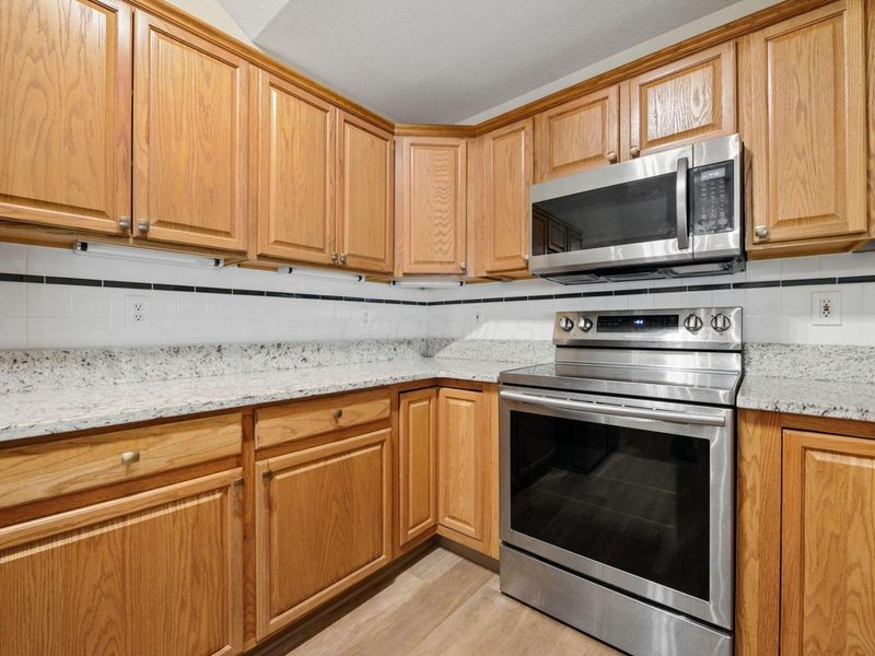 6667 Henschen Circle, Westerville, OH 43082 Photo 10