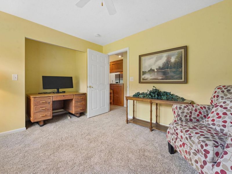 6667 Henschen Circle, Westerville, OH 43082 Photo 18