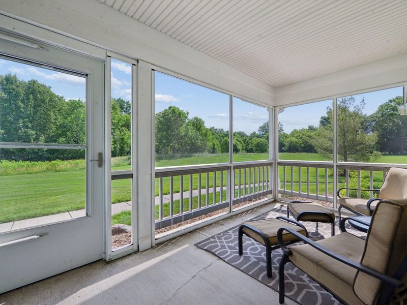 6667 Henschen Circle, Westerville, OH 43082 Photo 5