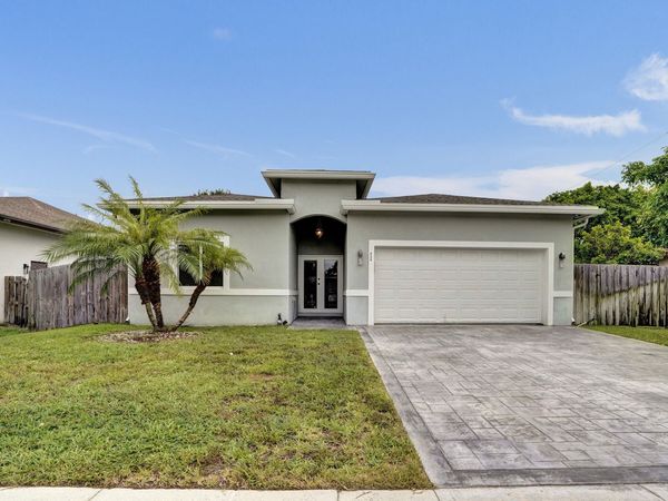 434 NW 21st Avenue, Pompano Beach, FL 33069