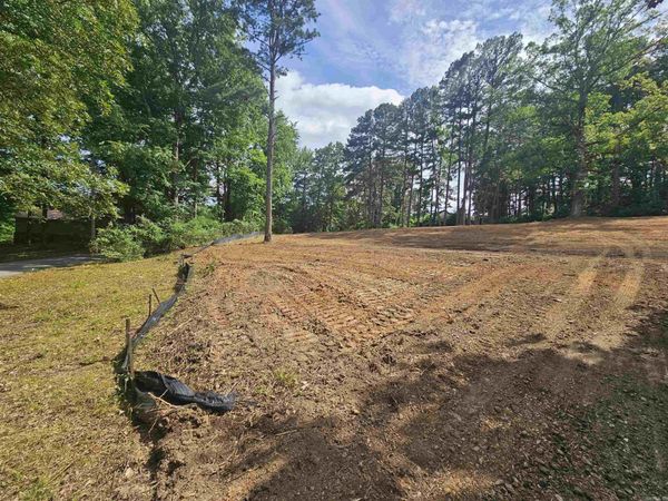 2211 chatfield Road , Benton, AR 72015