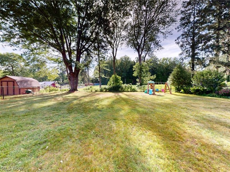 2068 Green Road, Madison, OH 44057 Photo 38