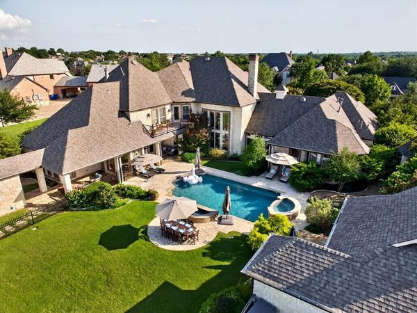 1729 Bison Meadow Lane, Heath, TX 75032