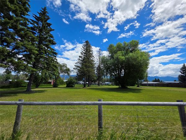 41946 Old US Hwy 93 , Pablo, MT 59855