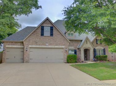 9277 E 119th Place S, Bixby, OK 74008
