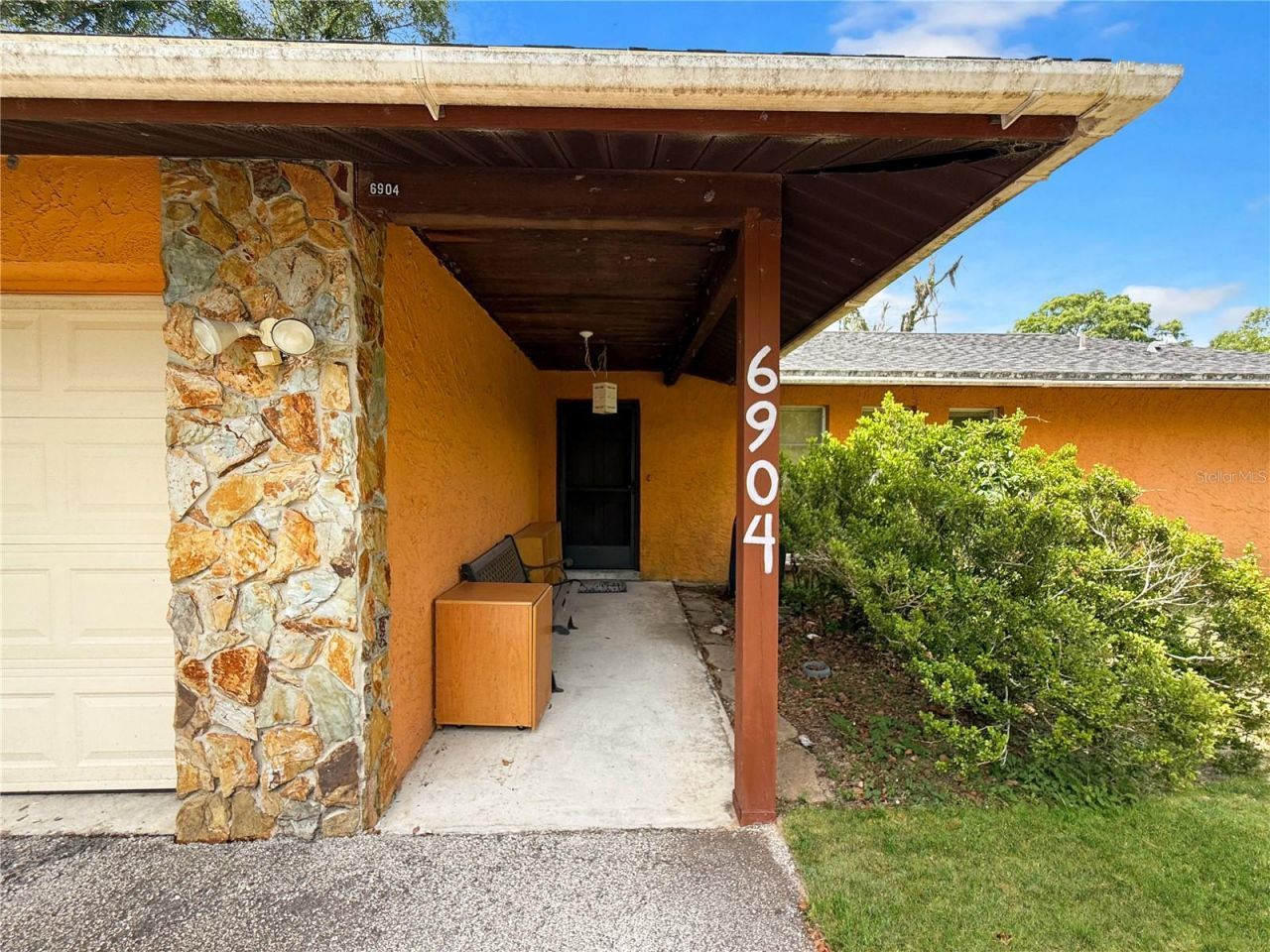 6904 Williams Road, Seffner, FL 33584 Photo
