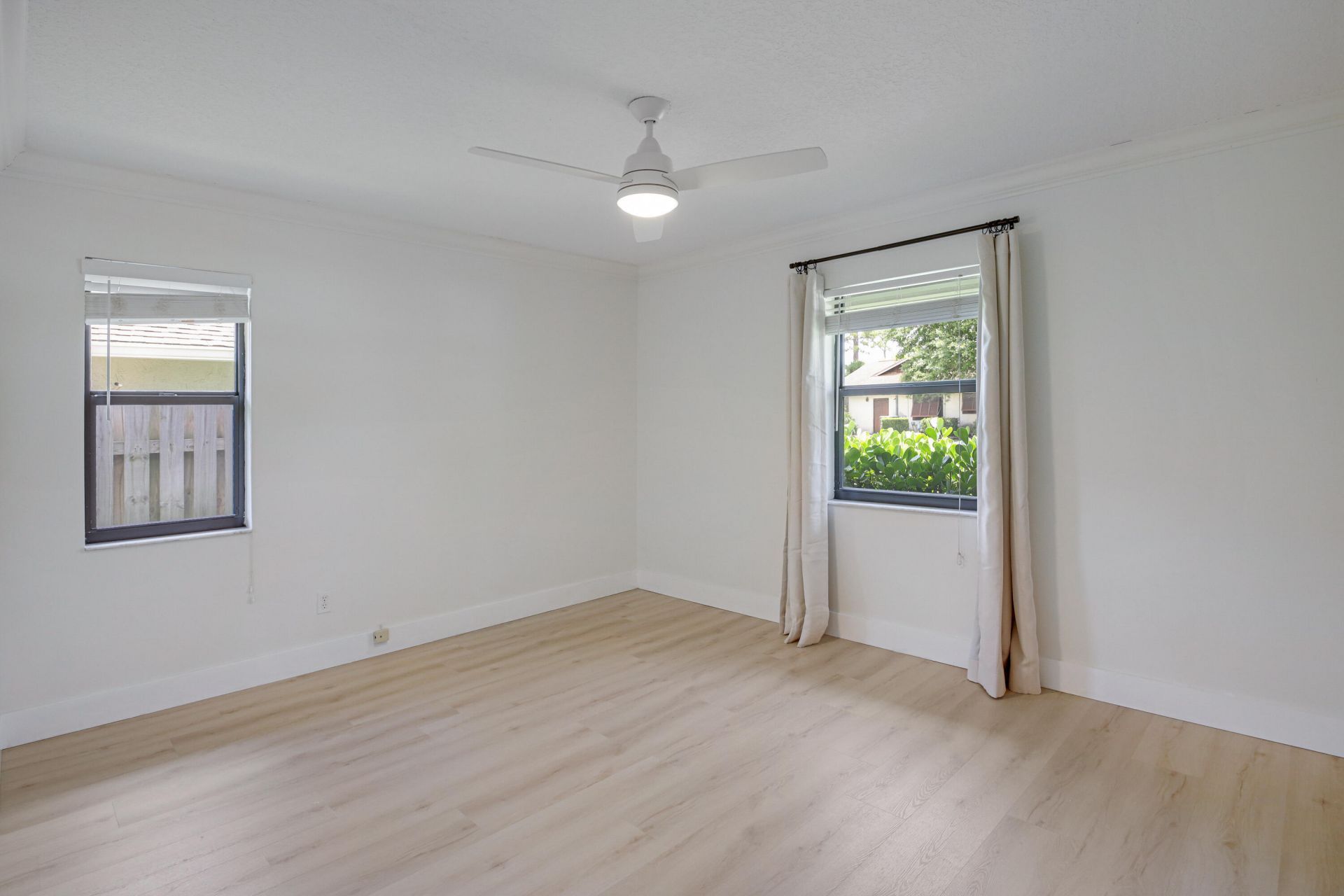 542 Indigo Avenue, Wellington, FL 33414 Photo