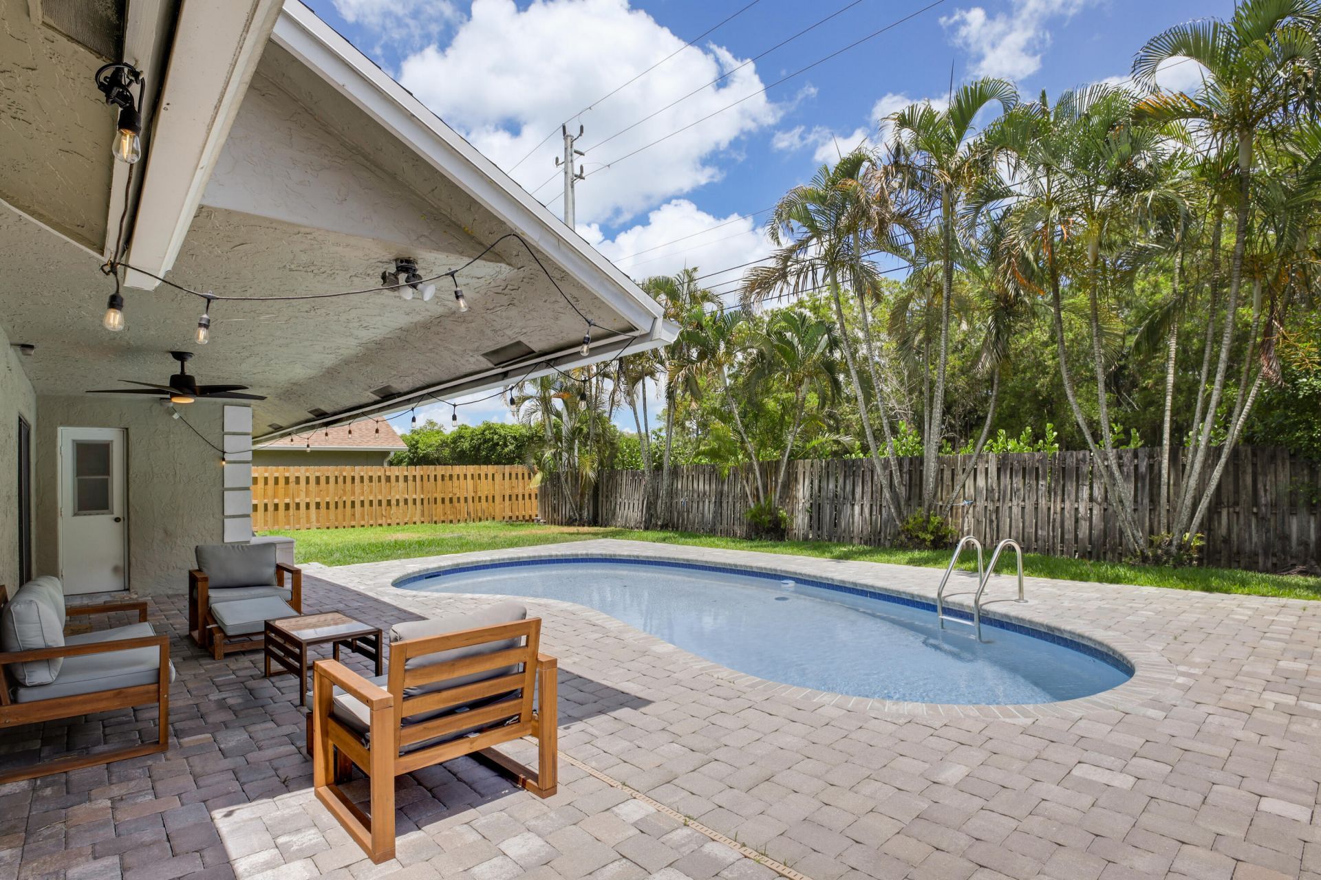 542 Indigo Avenue, Wellington, FL 33414 Photo