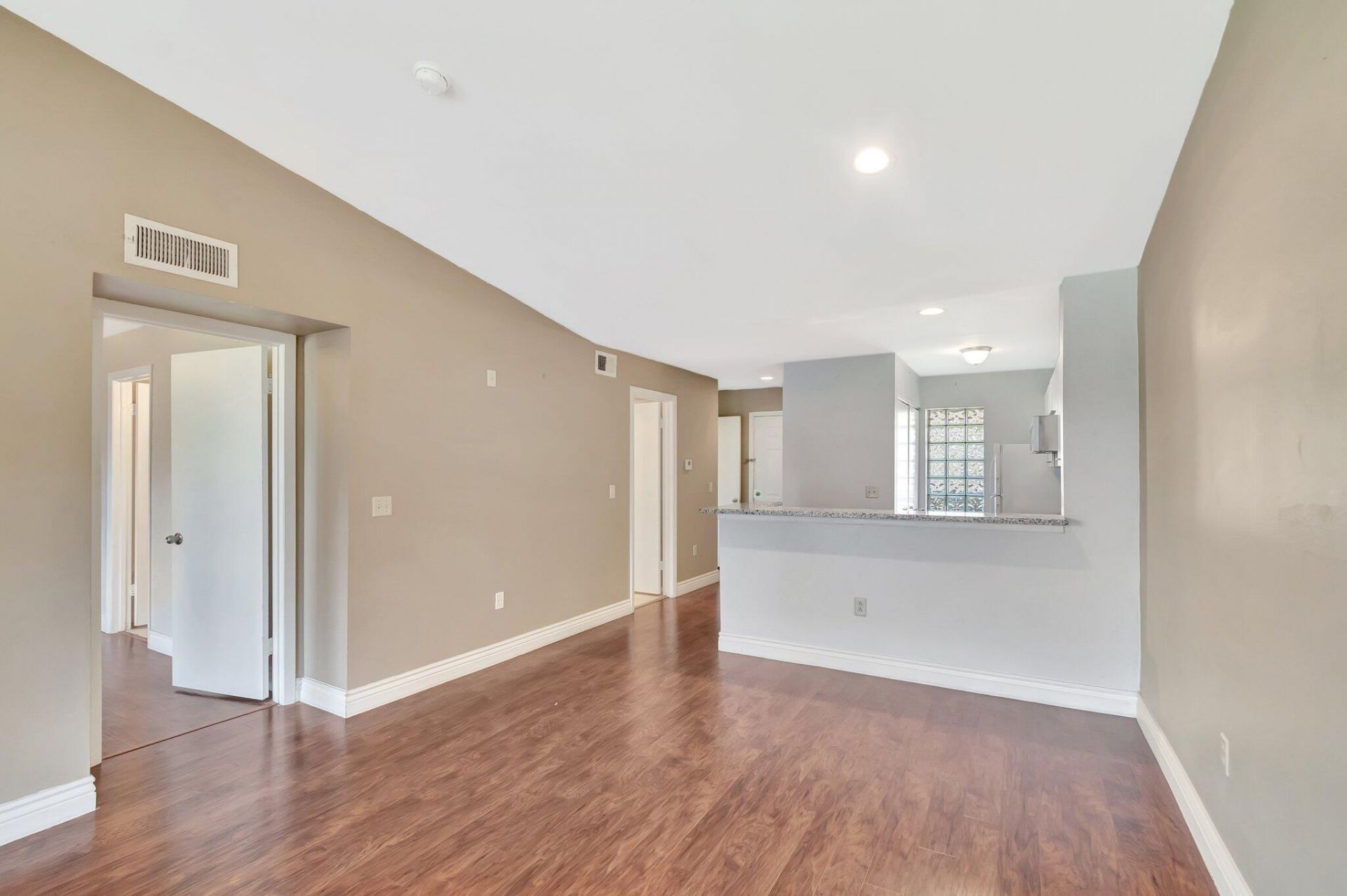 4847 Via Palm Lakes, Unit 1021, West Palm Beach, FL 33417 Photo