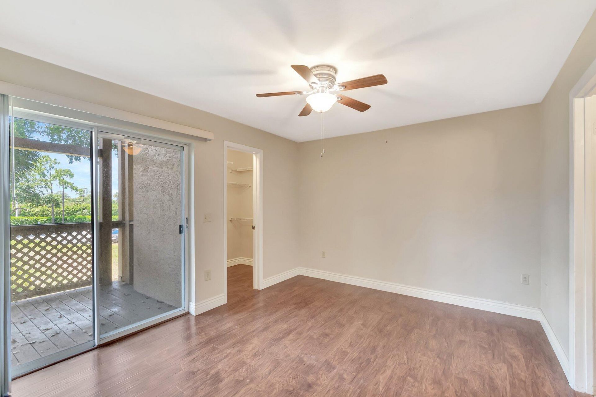 4847 Via Palm Lakes, Unit 1021, West Palm Beach, FL 33417 Photo