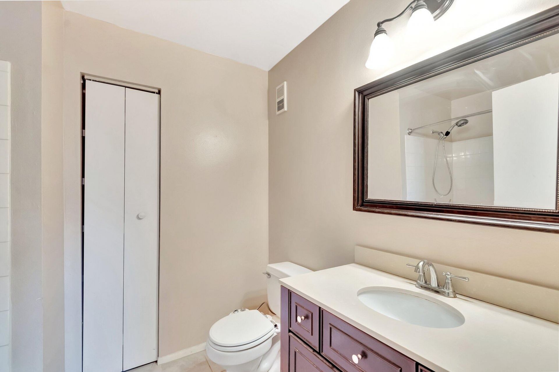 4847 Via Palm Lakes, Unit 1021, West Palm Beach, FL 33417 Photo