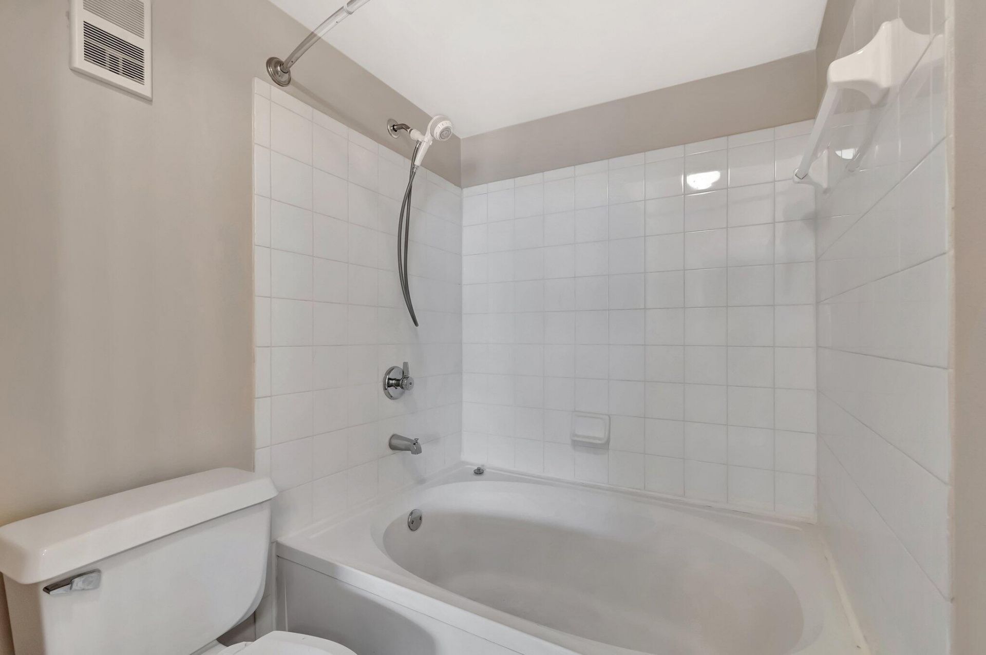 4847 Via Palm Lakes, Unit 1021, West Palm Beach, FL 33417 Photo