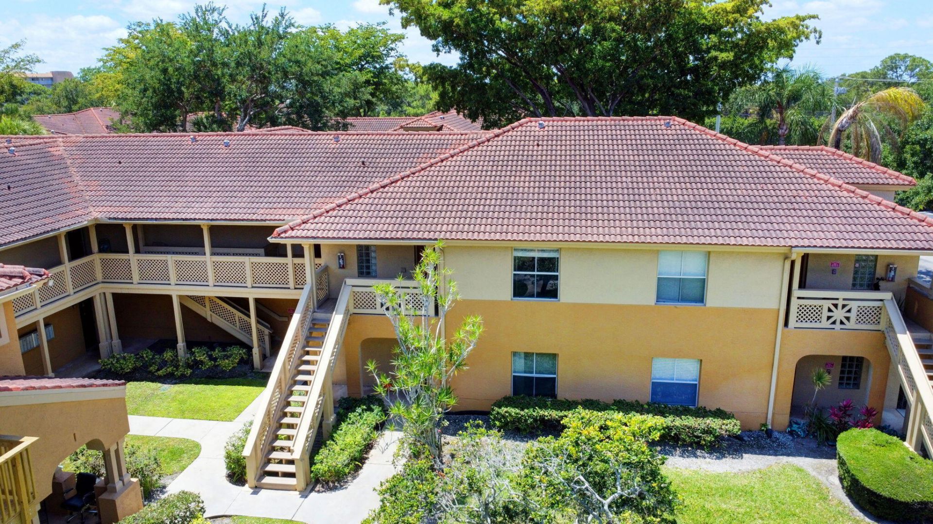 4847 Via Palm Lakes, Unit 1021, West Palm Beach, FL 33417 Photo