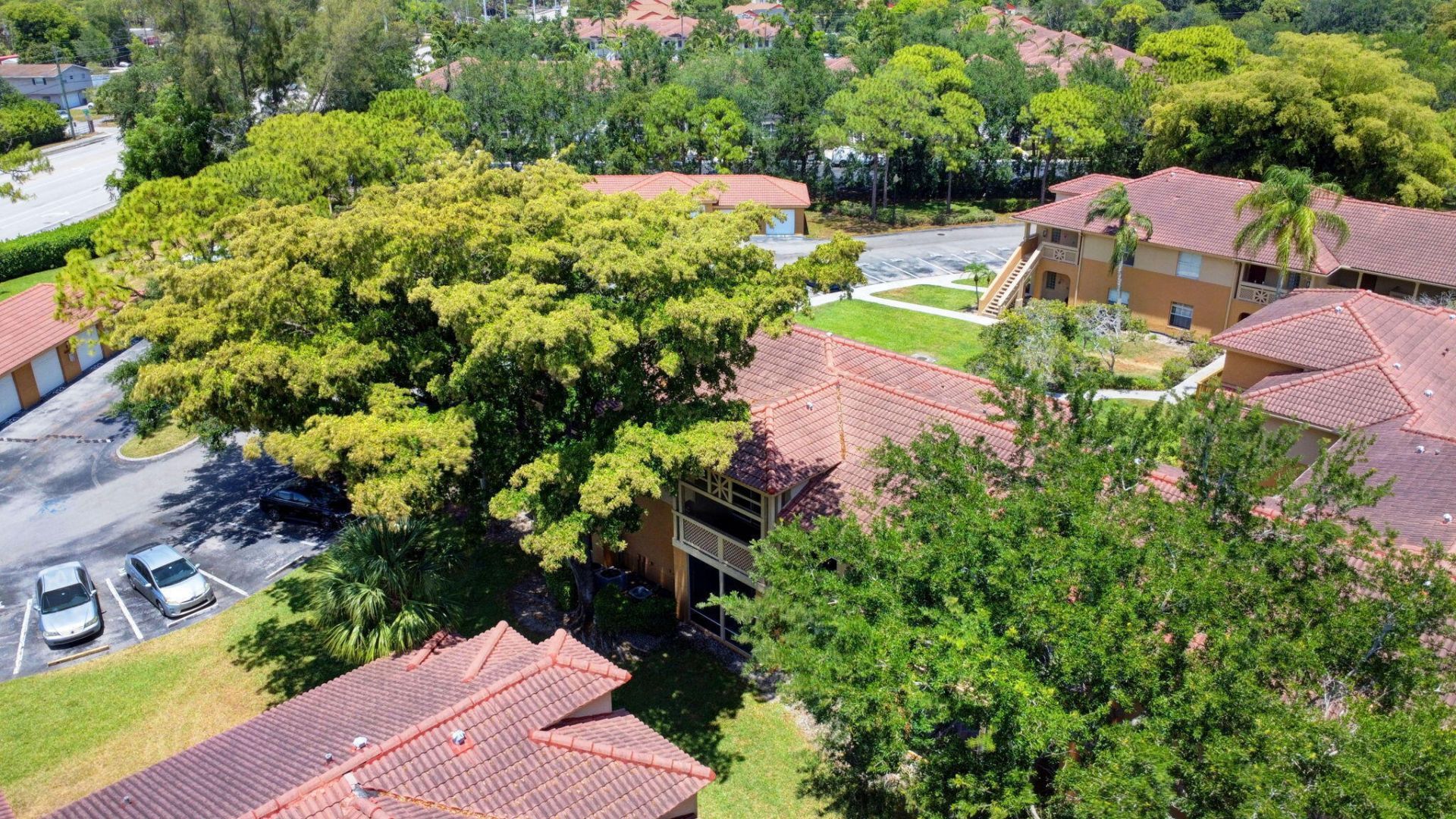 4847 Via Palm Lakes, Unit 1021, West Palm Beach, FL 33417 Photo