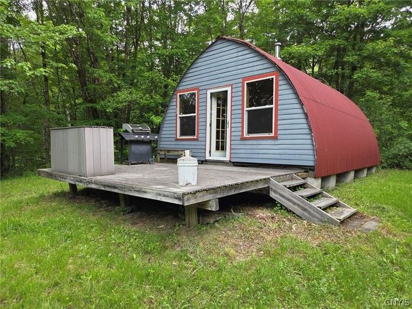 Loveland Road, Camden, NY 13316