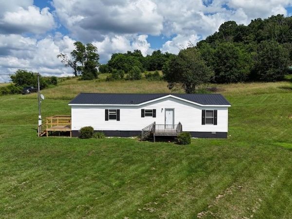 2993 Pulaski Hwy , Cornersville, TN 37047