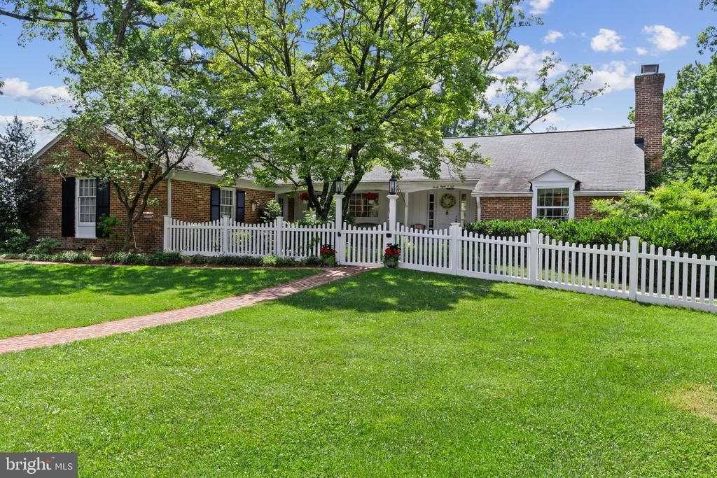 3802 Chatham Road, Ellicott City, MD 21042 Main Photo