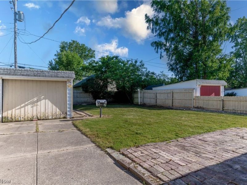 3101 Ralph Avenue, Brooklyn, OH 44109 Photo 18