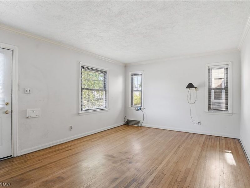 3101 Ralph Avenue, Brooklyn, OH 44109 Photo 3