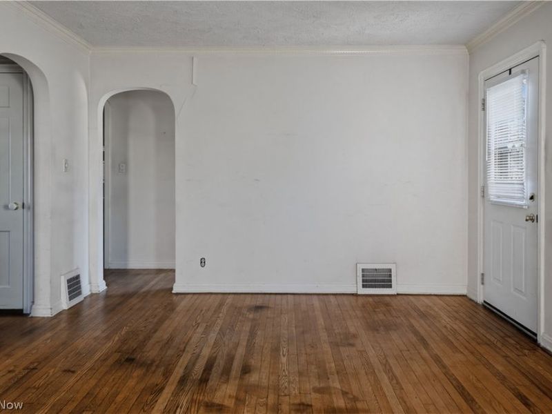 3101 Ralph Avenue, Brooklyn, OH 44109 Photo 5