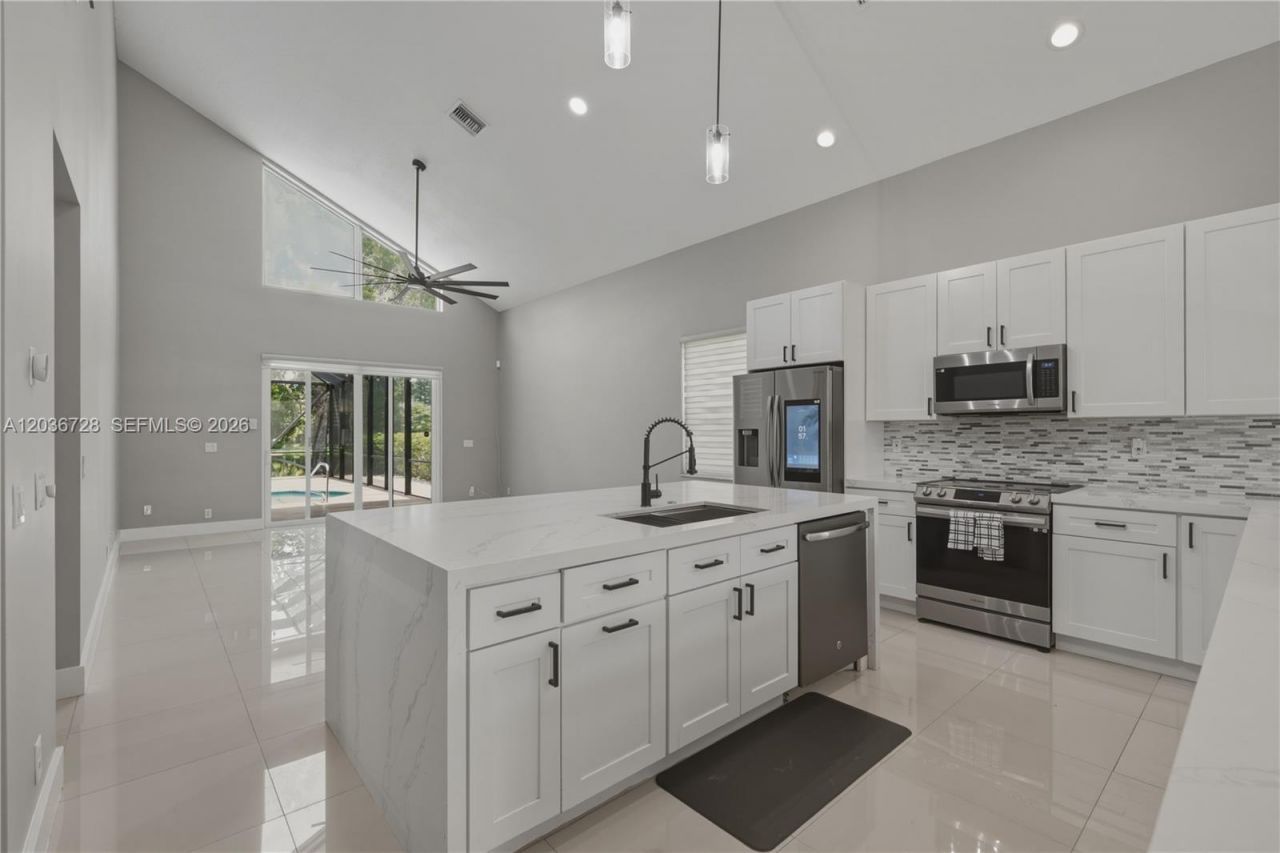 5285 NW 112th Ter, Unit -, Coral Springs, FL 33076 Photo