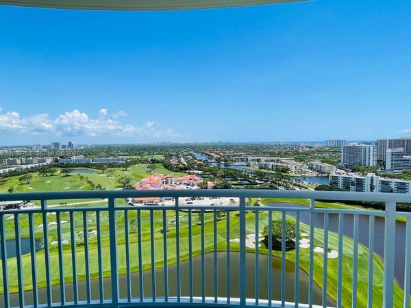 Unit 2303E, Hallandale Beach, FL 33009