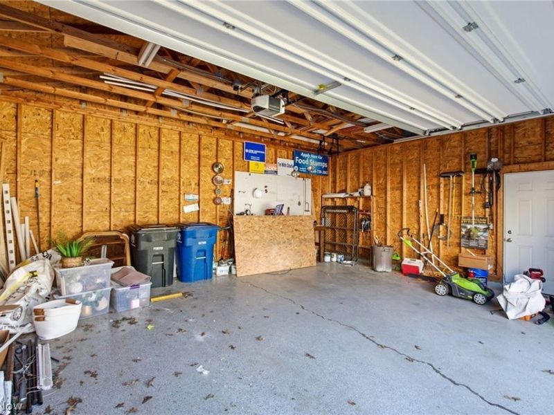 1348 Saint Charles Avenue, Lakewood, OH 44107 Photo 34