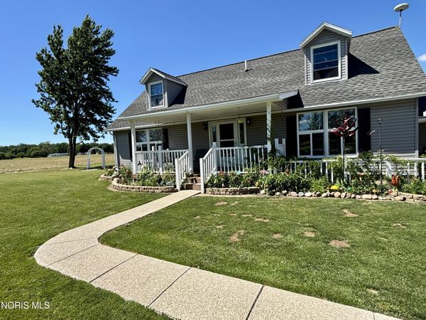 23235 Road 110 , Oakwood, OH 45873