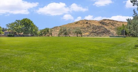 7415 Offenhauser Drive, Reno, NV 89511 Photo