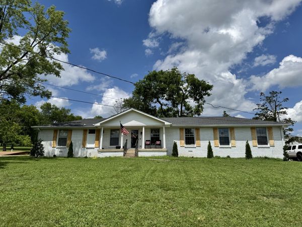 301 Northside Dr , Madison, TN 37115