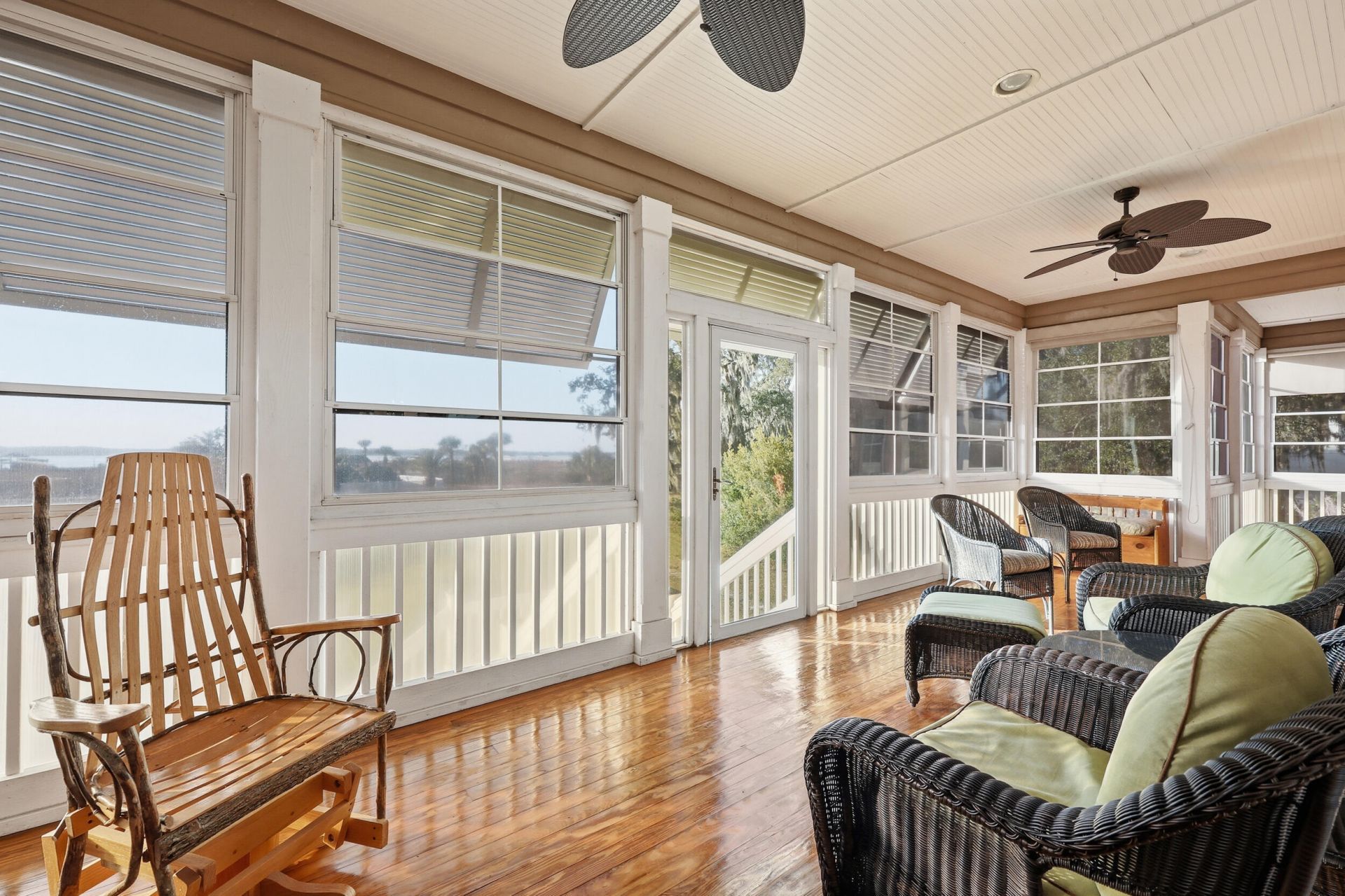 112 Front Street Photo 33