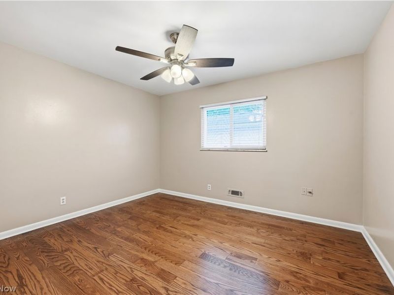 7332 Beresford Avenue, Parma, OH 44130 Photo 12